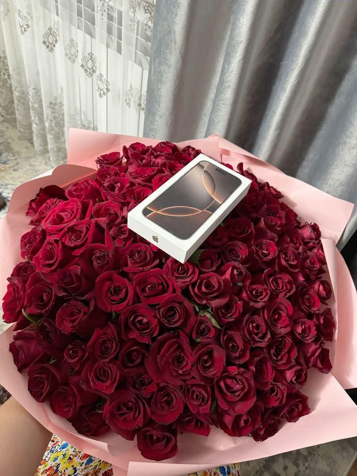 Whisper of Dawn Fresh Bouquet Bliss